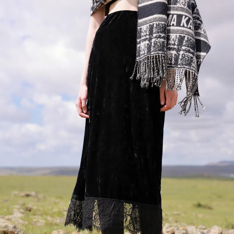 3COLOUR Knit Long Skirt Women's Pitch Black-3