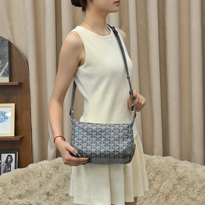 Lan Bao Fan Cow Leather Bag Accessory Unisex Multicolor-20