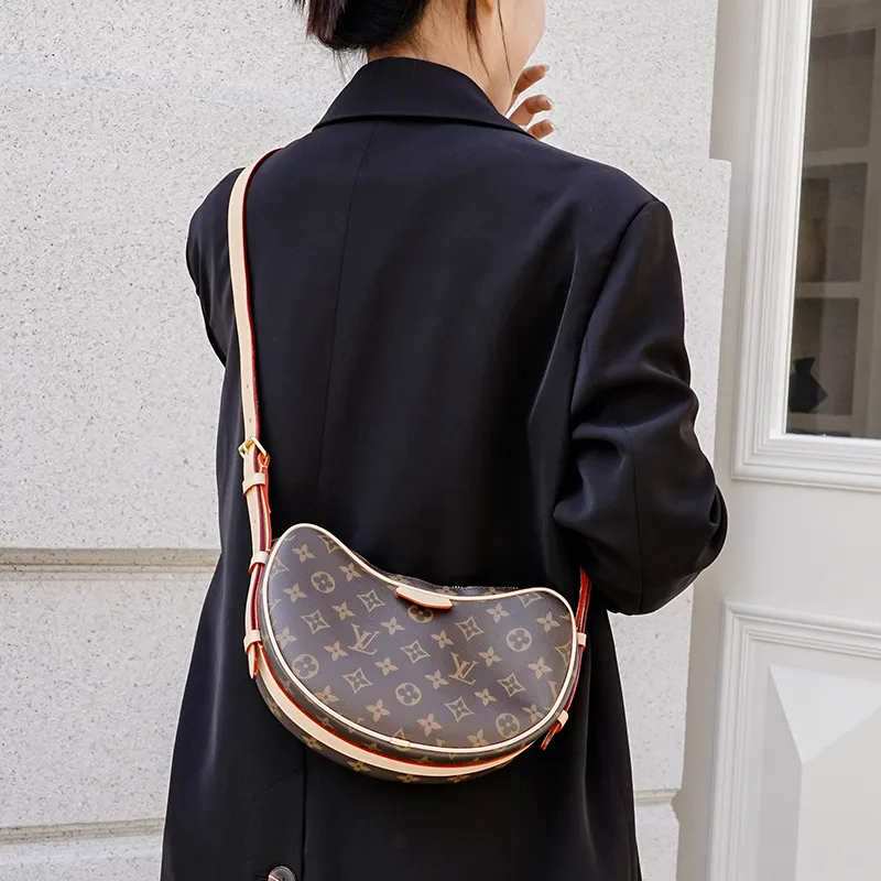 Kim Yeon sha Cow Leather, Vegetable Tanned Leather Bag Strap Women's Vegetable Tanned Leather-4