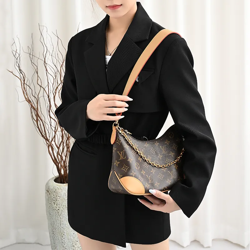 Kim Yeon sha Bag Straps-1