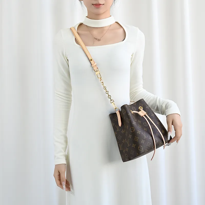 Lan Bao Fan Cow Leather DuPont Paper Bag Accessory Bag Strap Bag Insert Unisex White/Gold-18