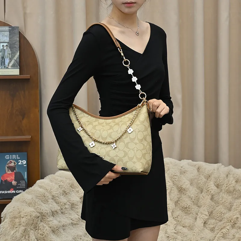 Lan Bao Fan Metal Alloy Bag Accessory Women's Multicolor-22