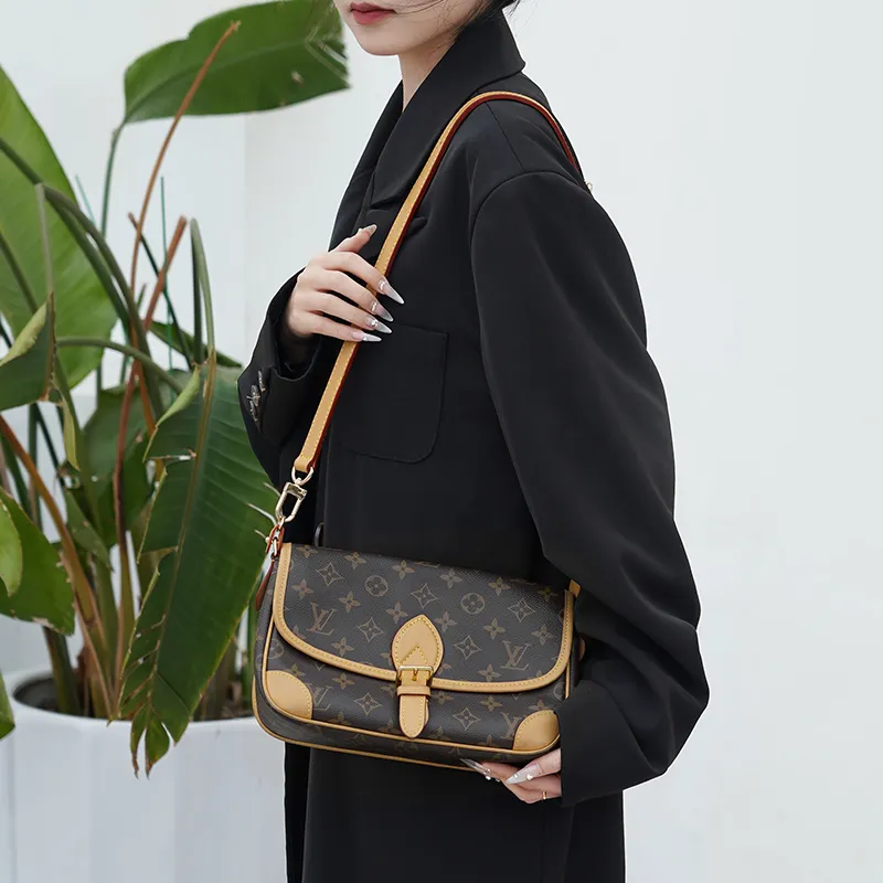 Lan Bao Fan Cow Leather Replacement Bag Strap Accessories Bag Accessory Bag Strap Unisex Gold-Tone Beeswax-4