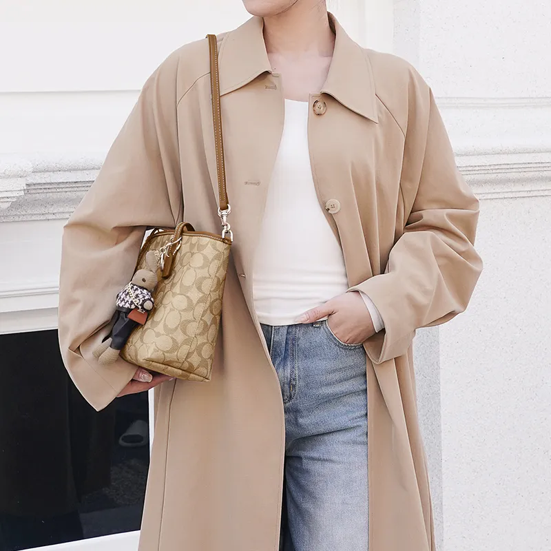 Kim Yeon sha Artificial Leather Bag Strap Women's Milk Tea-32