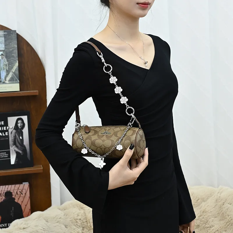 Lan Bao Fan Metal, Alloy Bag Accessory Women's Silver-42