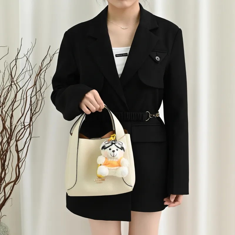 Lan Bao Fan DuPont Paper, Cow Leather Bag Insert Women's White-13