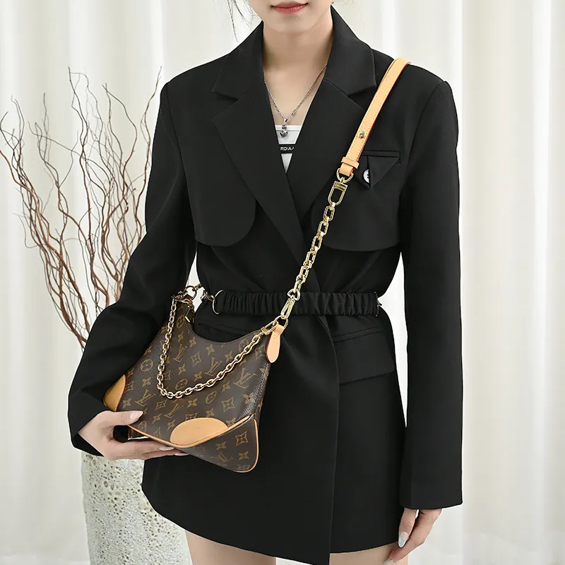 Kim Yeon sha Bag Straps-7