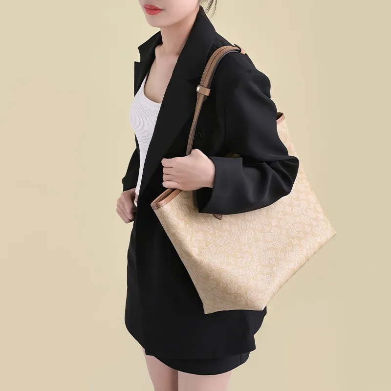 Lan Bao Fan Artificial Leather, Microfiber Bag Accessory Women's Milk Tea/Multicolor-21