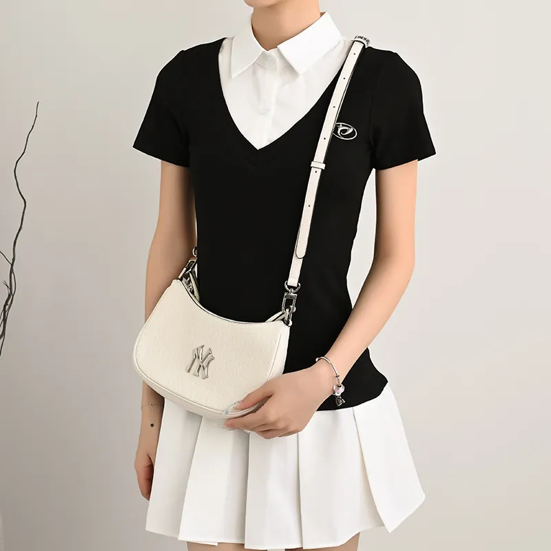 Lan Bao Fan Metal, Alloy Women's Bag With Pearl Decorative Chain Women's Silver-31