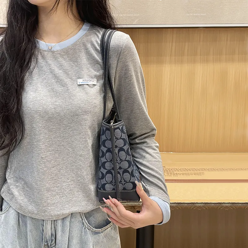 Kim Yeon sha Cow Leather Bag Strap Women's Multicolor-34