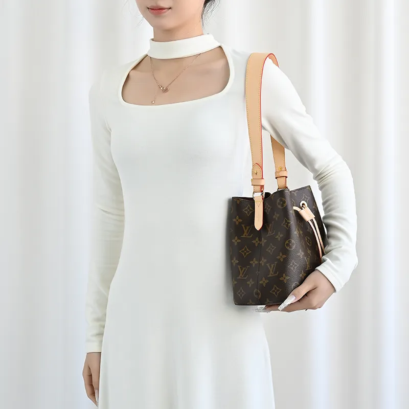 Lan Bao Fan Cow Leather DuPont Paper Bag Accessory Bag Strap Bag Insert Unisex White/Gold-8