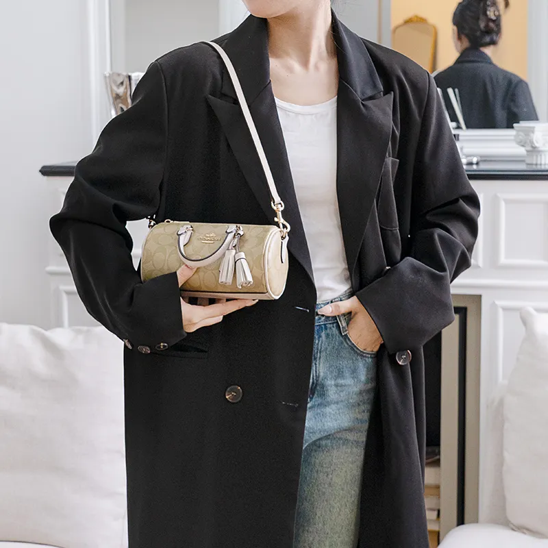 Lan Bao Fan Microfiber Polyurethane Fashion Versatile Shoulder Strap Bag Strap Women's Milk White/Black-5