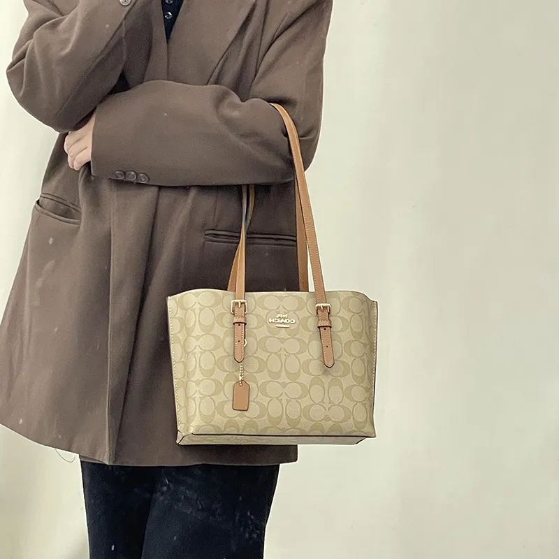 Kim Yeon sha Cow Leather Bag Strap Women's Multicolor-46