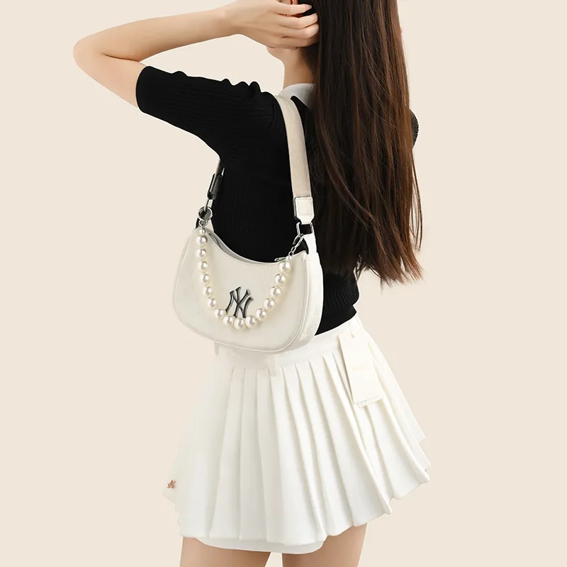 Lan Bao Fan Metal, Alloy Women's Bag With Pearl Decorative Chain Women's Silver-15