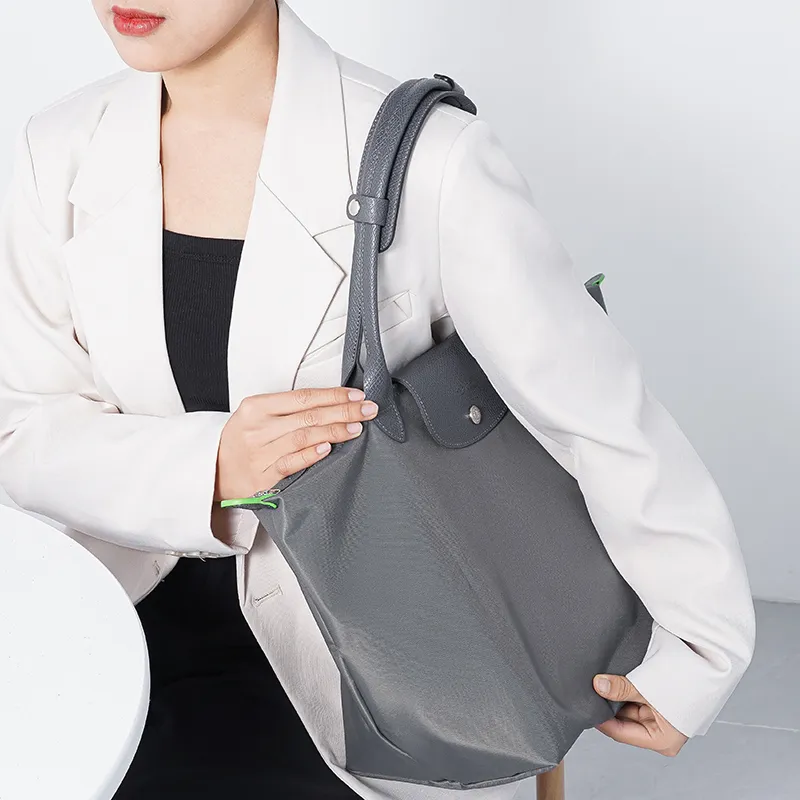 Kim Yeon-sha Microfiber Artificial Leather Liner Women's Cognac-29