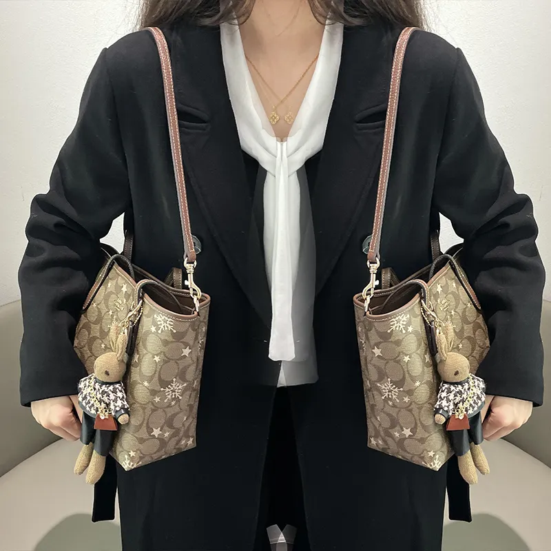 Lan Bao Fan Cow Leather Shopping Bag Accessory Women's Brown/Ecru-4