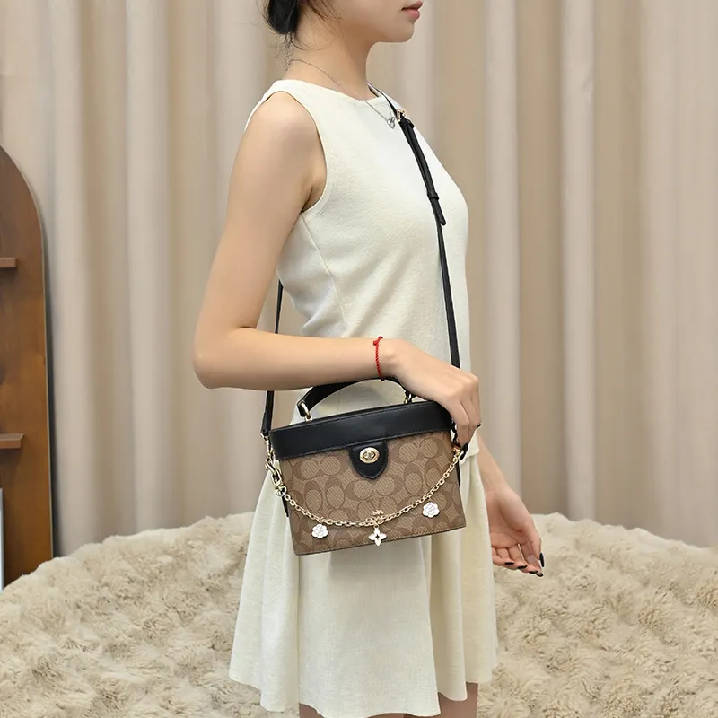 Lan Bao Fan Microfiber Bag Accessory Unisex Black-3