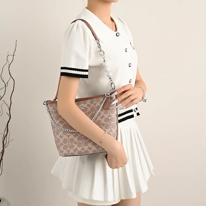 Lan Bao Fan Alloy Metal Bag Accessory Bag Strap Women's Gold/Silver-63