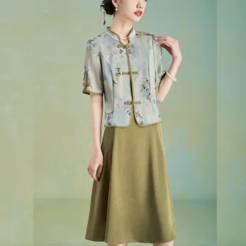 Mylan Two Piece Skirt Sets Women's Green