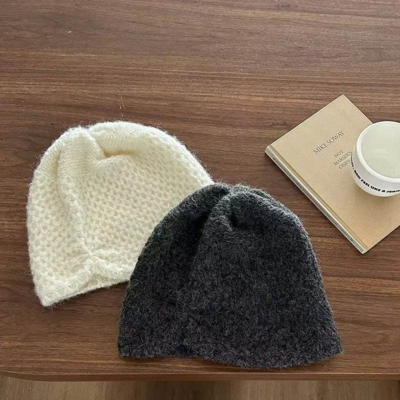 MUSTKOO Acrylic Knitted Hat Women's-1