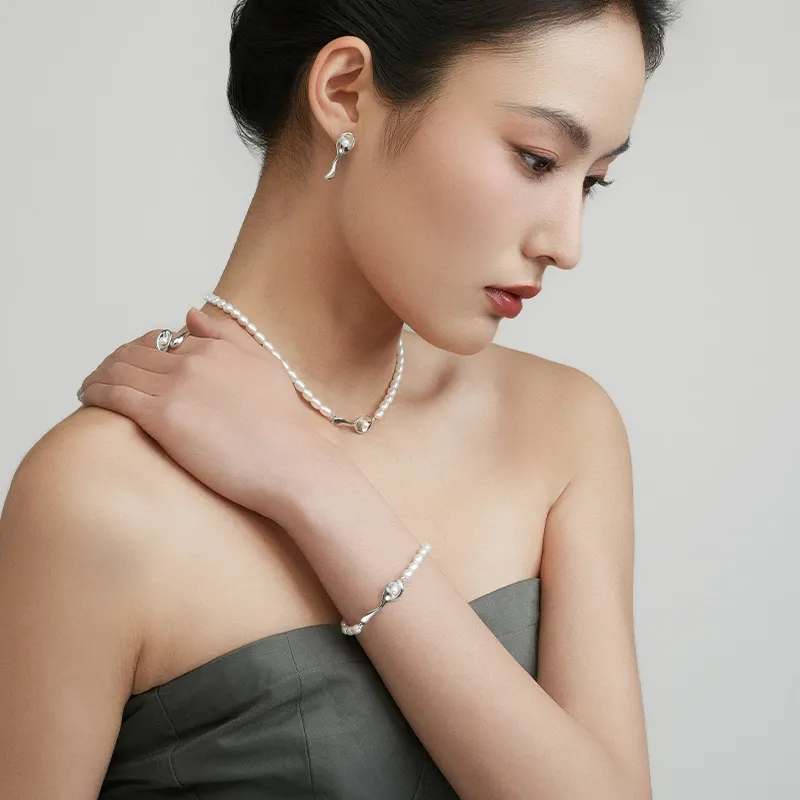 MACE MAVA Shell Pearl Bracelets Women's-2
