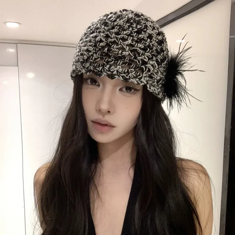 MUSTKOO Knitted Fabric Beanie Women's-2