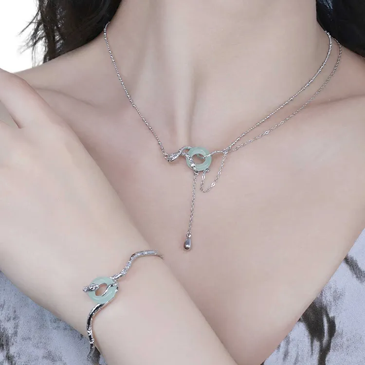 BAGGL Chalcedony Jade Necklaces Women's-1