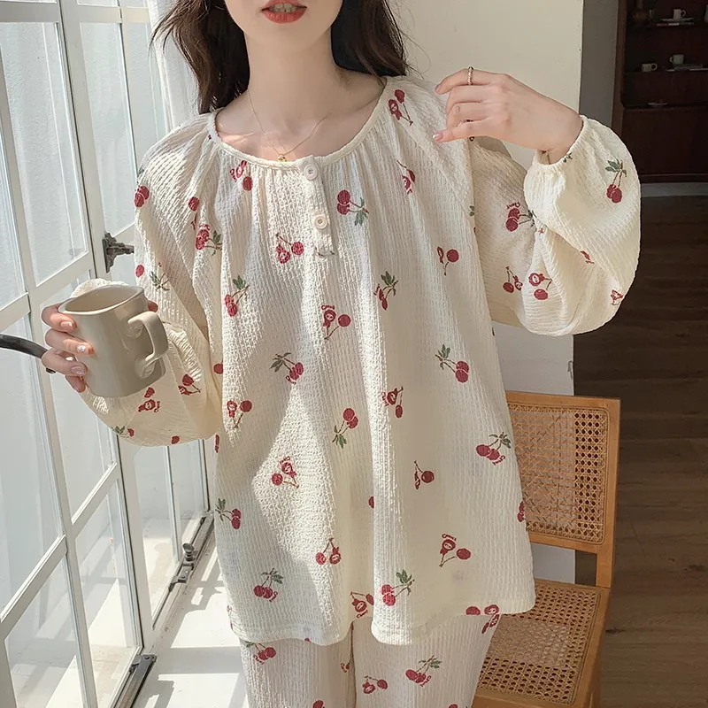 GRACEWELL Pajama Set Women's Champagne Cherry Floral-1