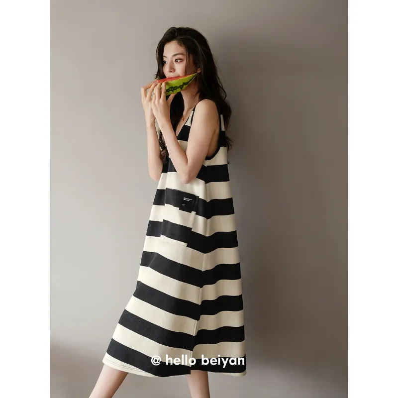 Beiyan Nightgown Women's Black White Stripes-4