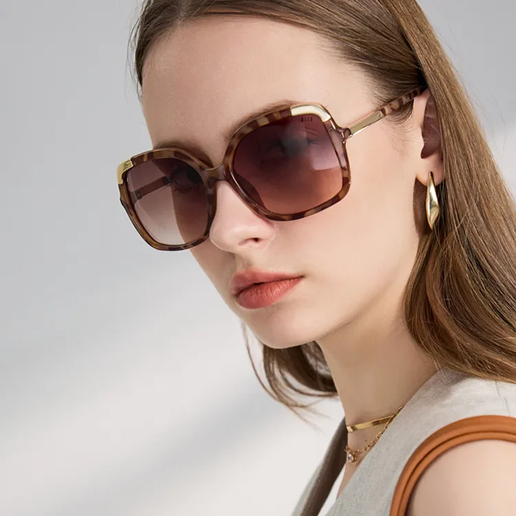 ELLE Polycarbonate Square Sunglasses Unisex-10