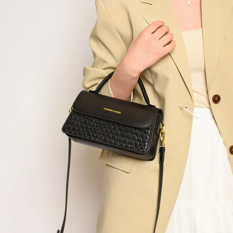 CORE BIRD PU One Shoulder Handbag Regular Women's Black/Ecru/Coffee-5