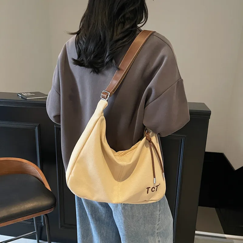 CORE BIRD Fabric Shoulder Bag Women's Multicolor-8