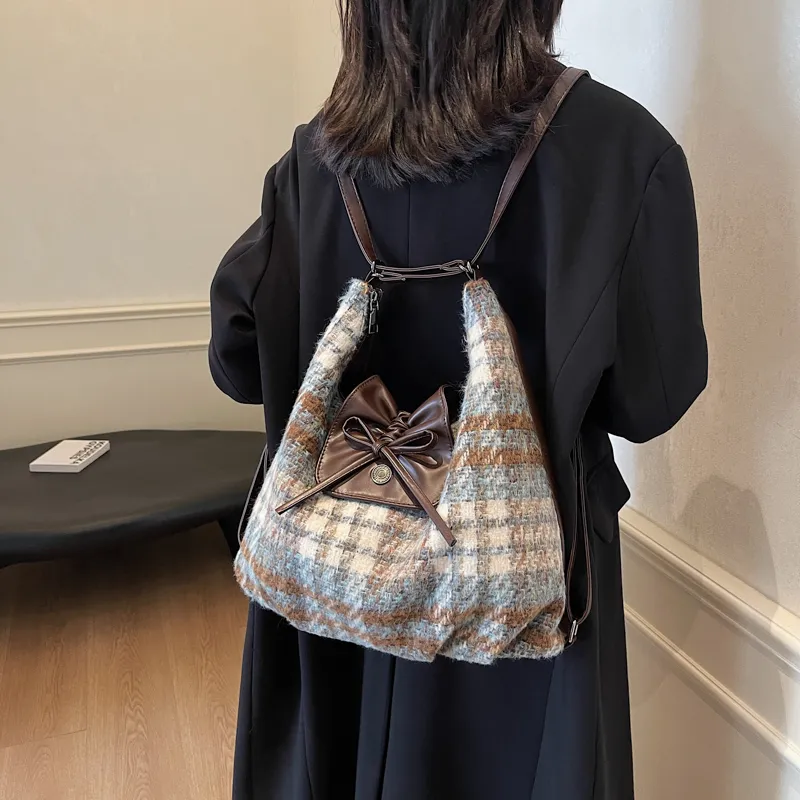 CORE BIRD Woolen Portable Double-Shoulder Shoulder Bag Women's Blue Plaid/Green Plaid/Dark Blue Plaid-1