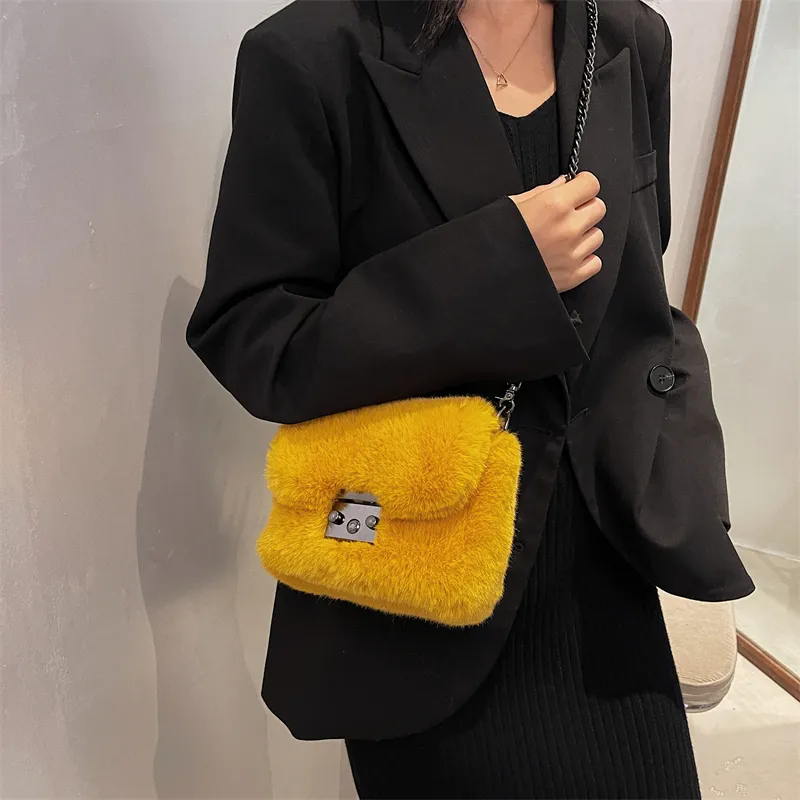 CORE BIRD Plush Shoulder Bag Women's Multicolor-15