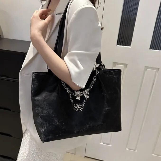 CORE BIRD Special Material Shoulder Bag Women's Gray/Ecru/Black/Pink-13