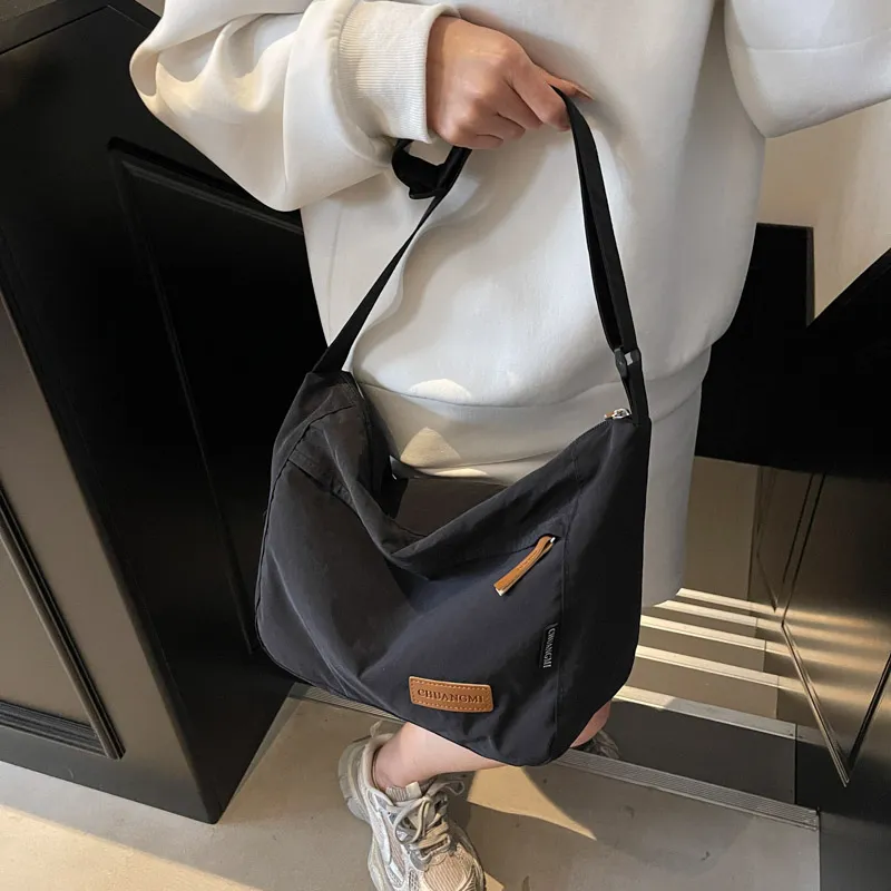 CORE BIRD Fabric Shoulder Bag Unisex Multicolor-17