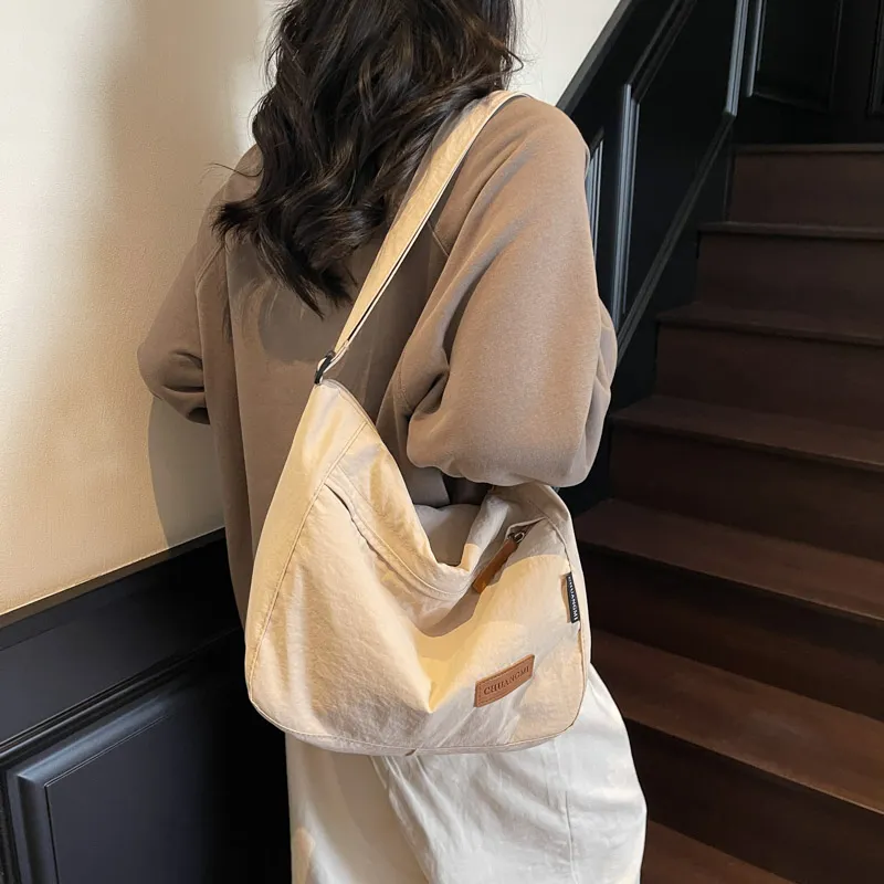 CORE BIRD Fabric Shoulder Bag Unisex Multicolor-4