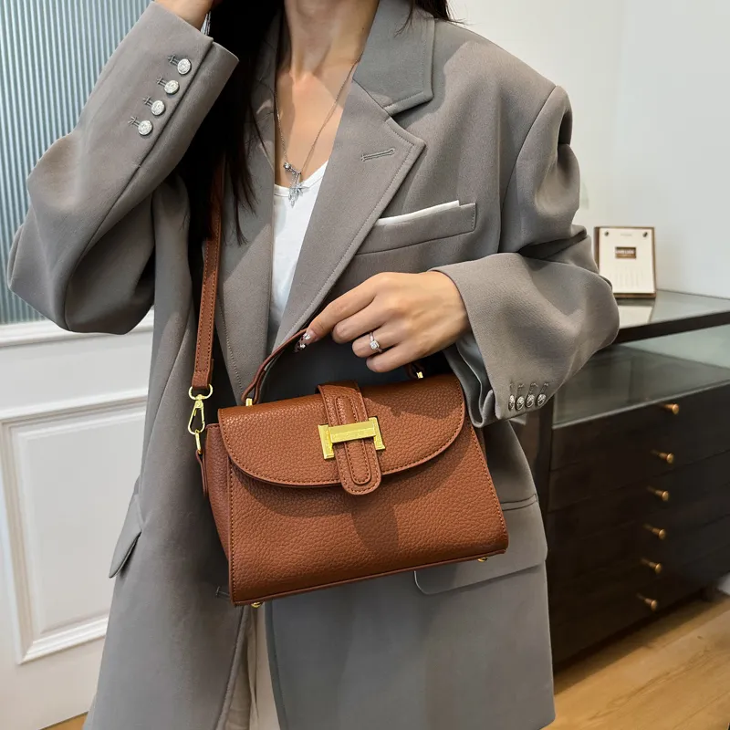 CORE BIRD PU Handbag Regular Women's Multicolor-21