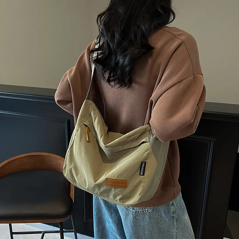 CORE BIRD Fabric Shoulder Bag Unisex Multicolor-8