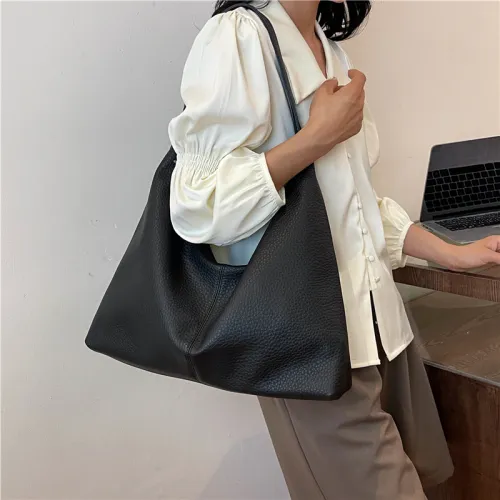 CORE BIRD PU Shoulder Bag Regular Women's Black/Ecru/Coffee