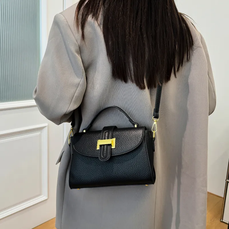 CORE BIRD PU Handbag Regular Women's Multicolor-8