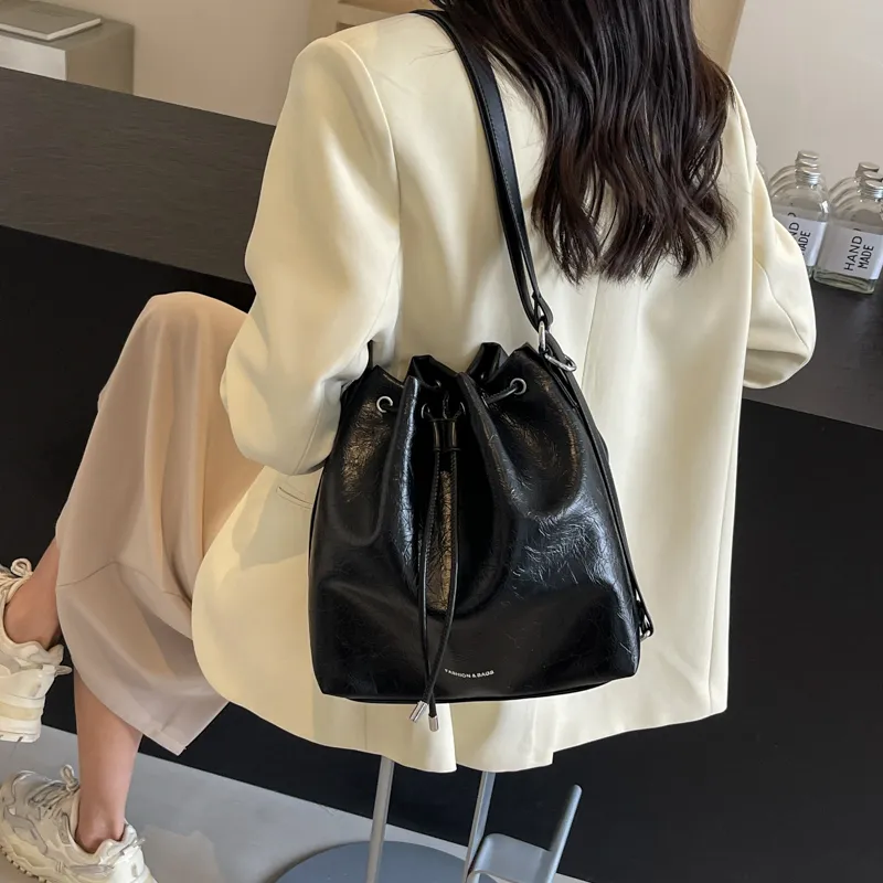 CORE BIRD PU Backpack Shoulder Bag Women's Black/Silver-17