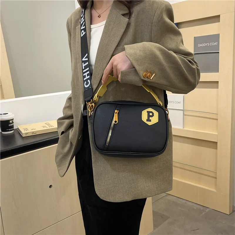 CORE BIRD PU Crossbody Bag Regular Women's Multicolor-3