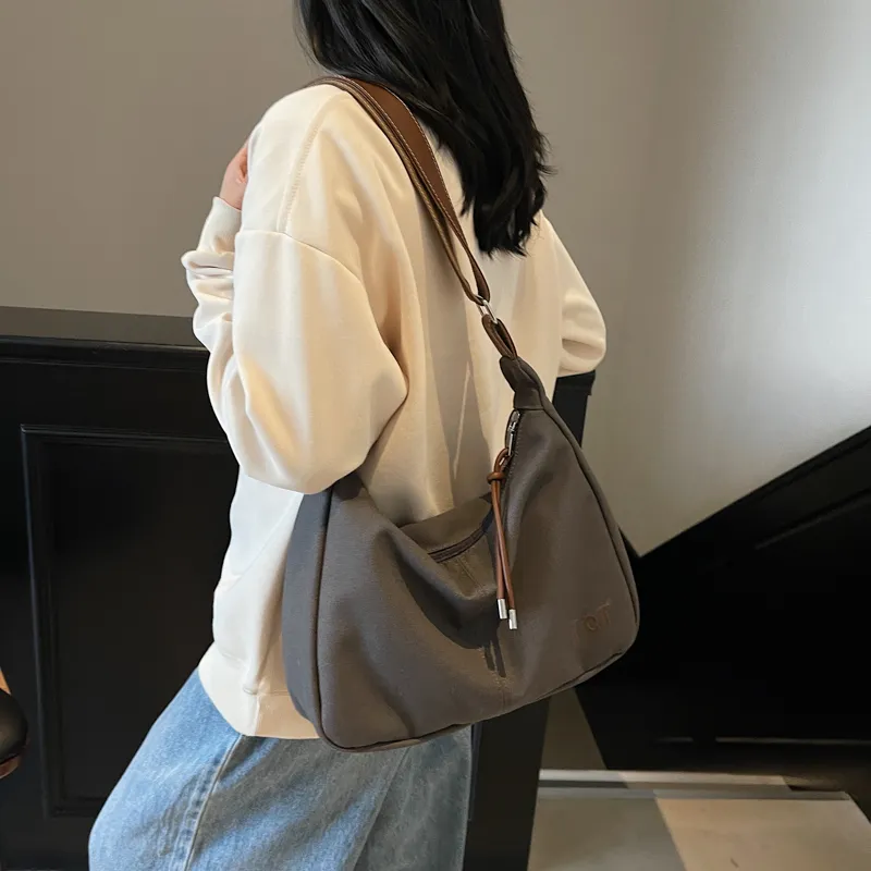 CORE BIRD Fabric Shoulder Bag Women's Multicolor-18