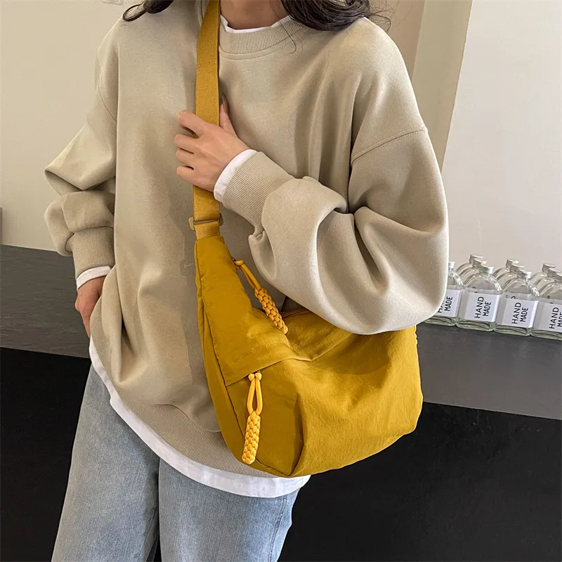 CORE BIRD Canvas Crossbody Bag Shoulder Bag Women's Black/Ecru-24