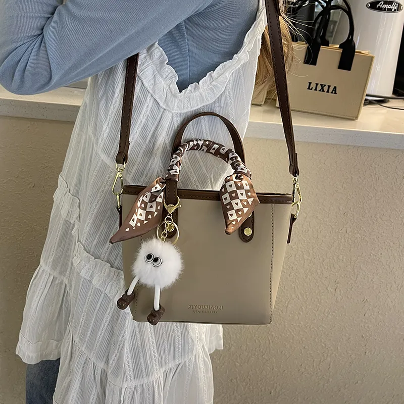 CORE BIRD Handbags-16