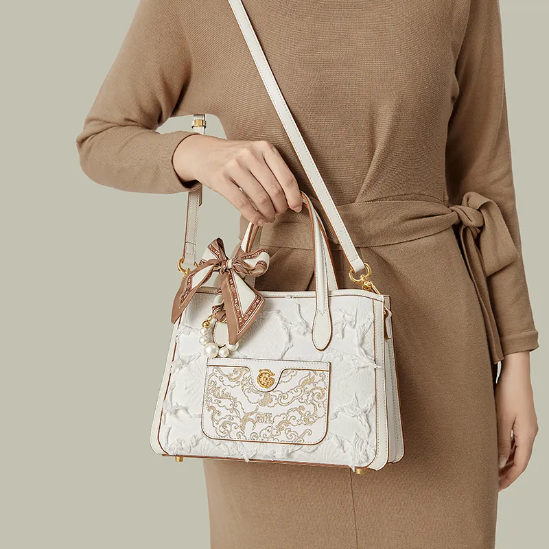 Gong Xuan Handbags Dragon Wandering In The Clouds-9