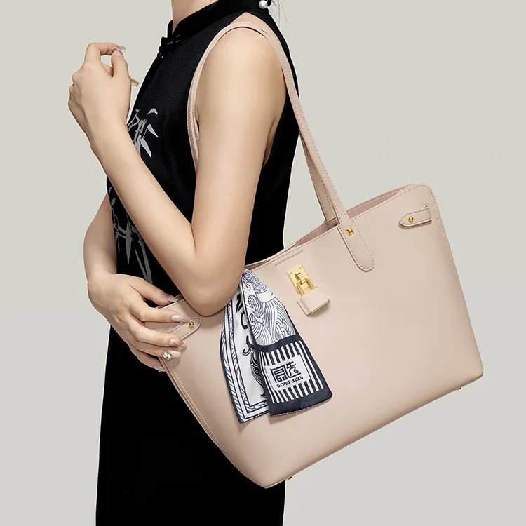 Gong Xuan Cow Leather Shoulder Bag Women's Noble Coffee Apricot-6