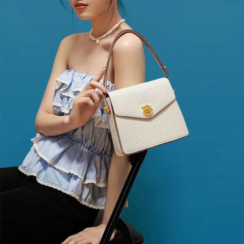 Gong Xuan Lizard Embossed Cow Leather Chain Bag, Shoulder Bag, Crossbody Bag, Handbag Regular Women's-4