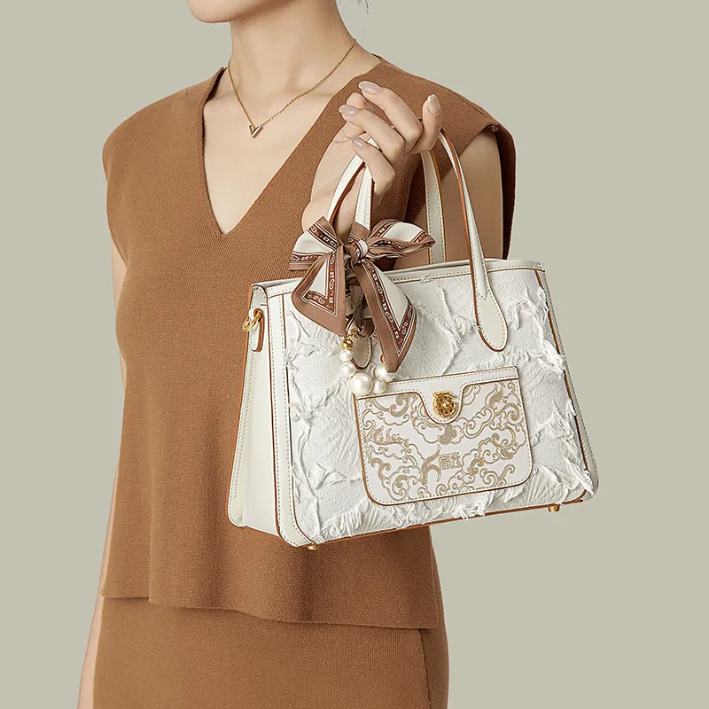 Gong Xuan Handbags Dragon Wandering In The Clouds-15
